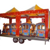 TRENINO CIRCUS A RIMORCHIO