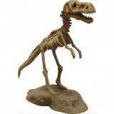 Скелет динозавра на подставке
